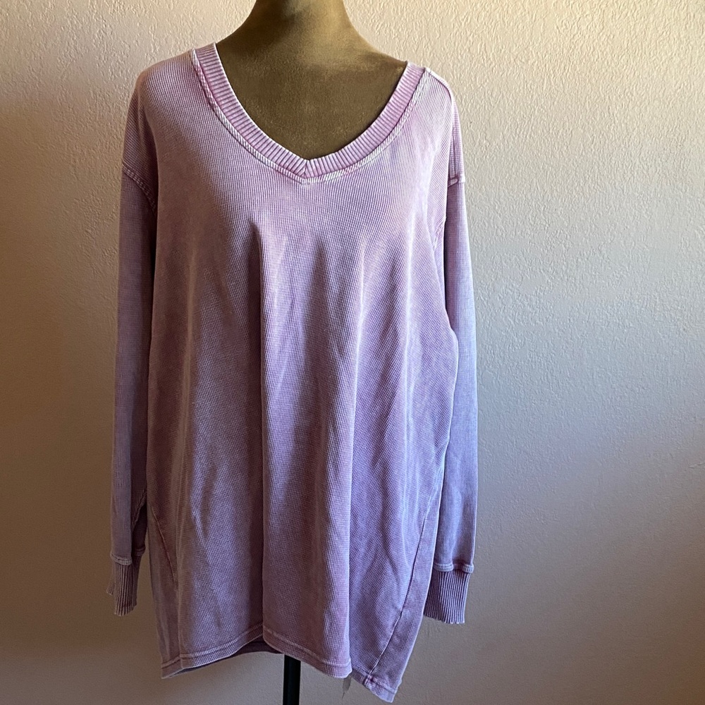 JANE AND DELANCEY  Light Purple V-Neck Sweatshirt